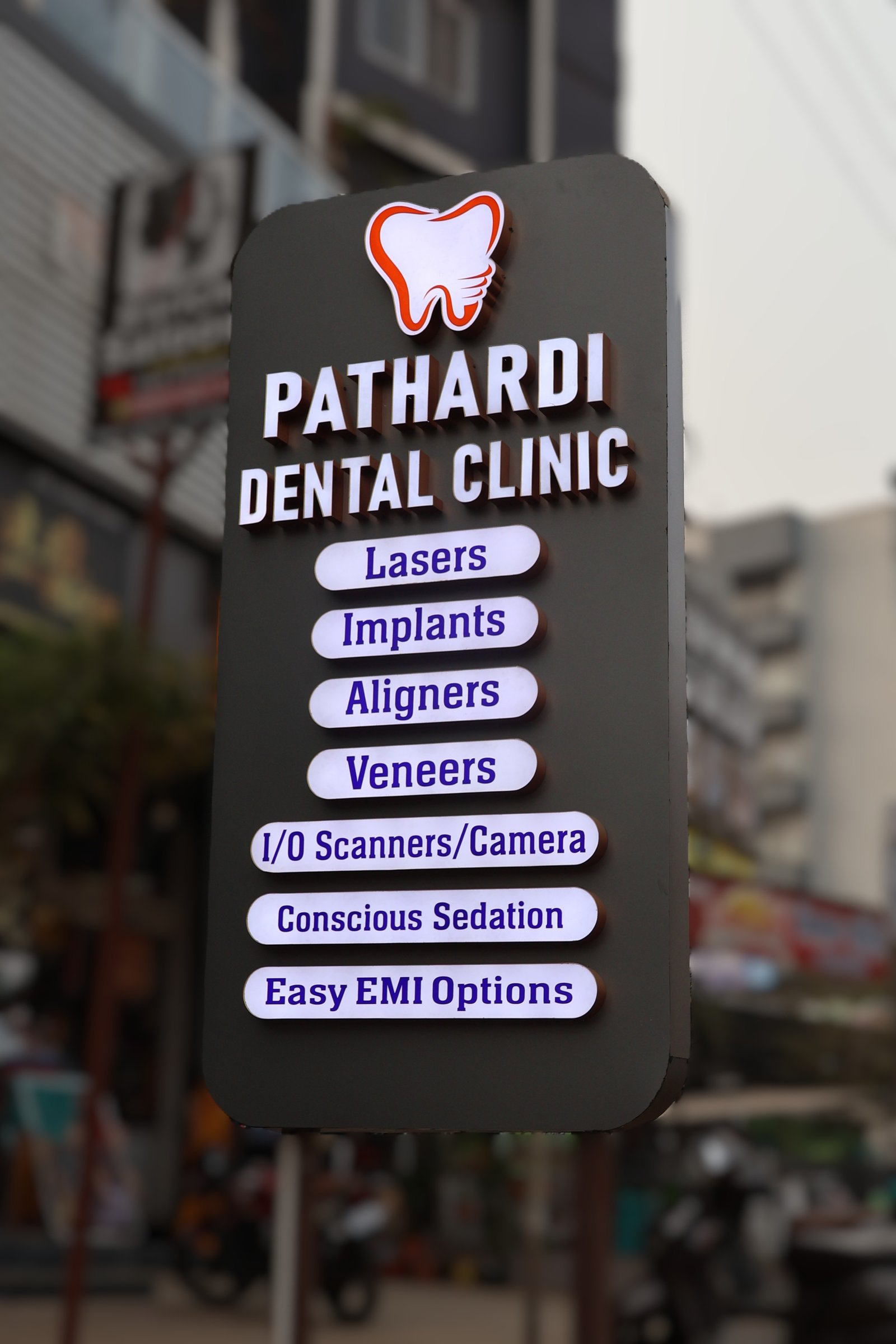 Klaas - Dentist website Webflow template